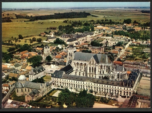 Saint-Riquier (Somme) : vue générale aérienne