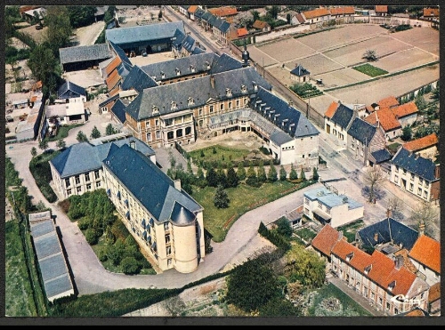 Saint-Riquier (Somme) : vue générale aérienne