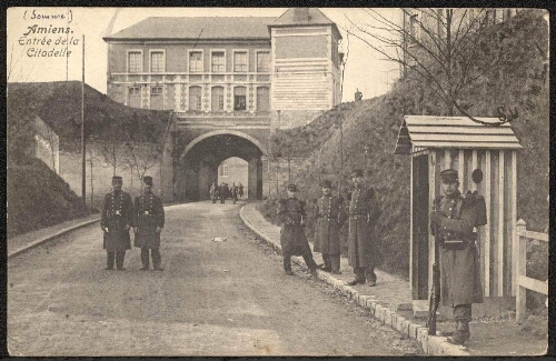 Amiens : entrée de la Citadelle