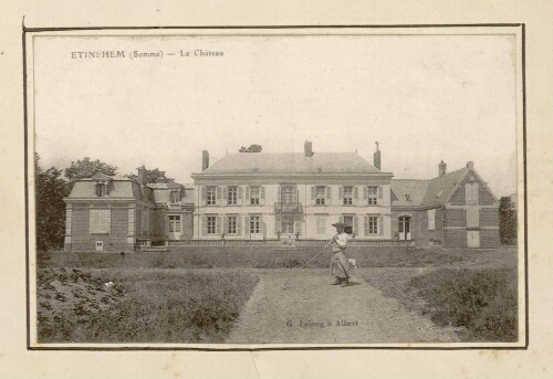 Etinehem (Somme) : le château. - Carte postale G. Lelong à Albert. - Nota : depuis le 1er janvier 2017, le regroupement des communes d’Etinehem et de Méricourt-sur-Somme a donné naissance à la commune nouvelle d'Étinehem-Méricourt.